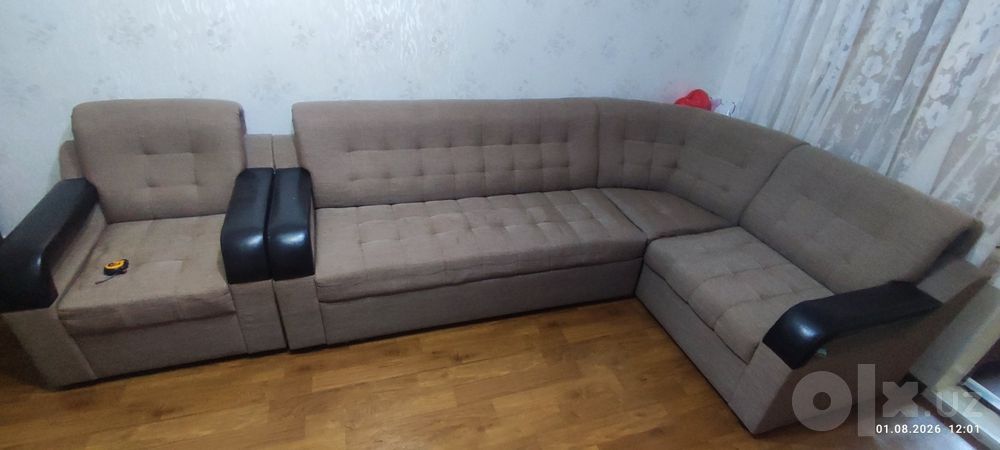 Продаю диван угловой