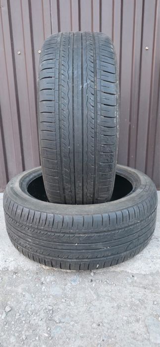 Kumho 215/45 r17 летние шины