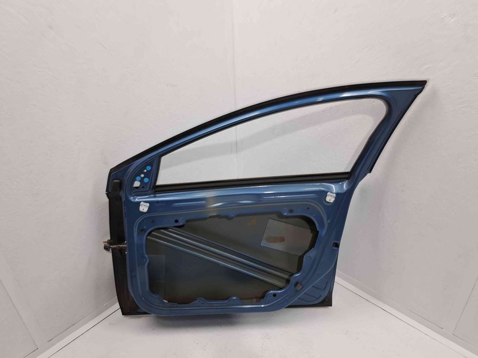 Usa dreapta fata Volvo V40 II Rdesign [Fabr 2013-2019] 713 POWER BLUE