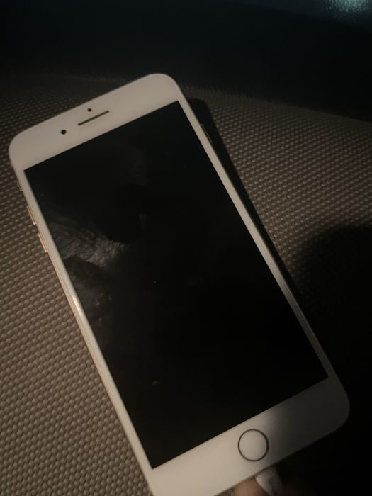 Iphone 8plus запазено състояние