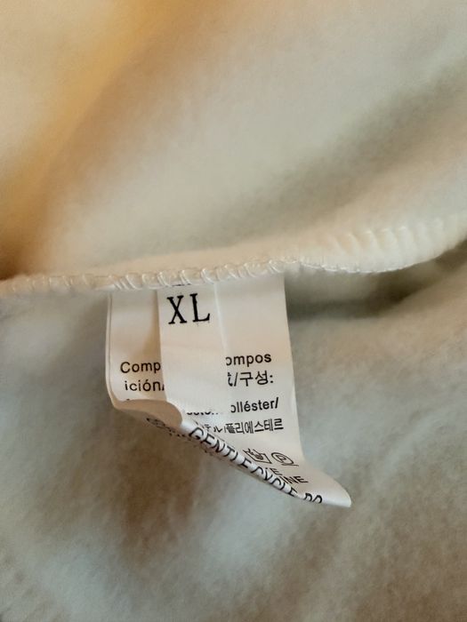 Бял суитчър черно яке юношески нови