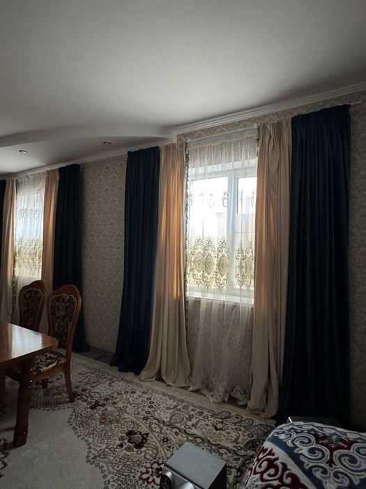 Продам шторы 2 штуки