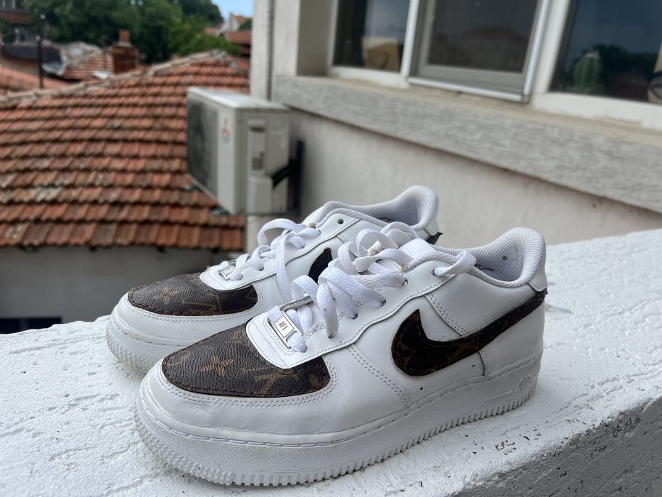 Nike Air Force 1 Low LV  39