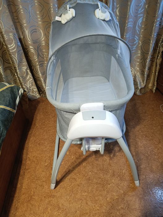 Кроватка автоматическая