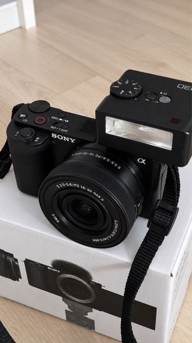 Sony ZV-E10 E PZ 16-50mm