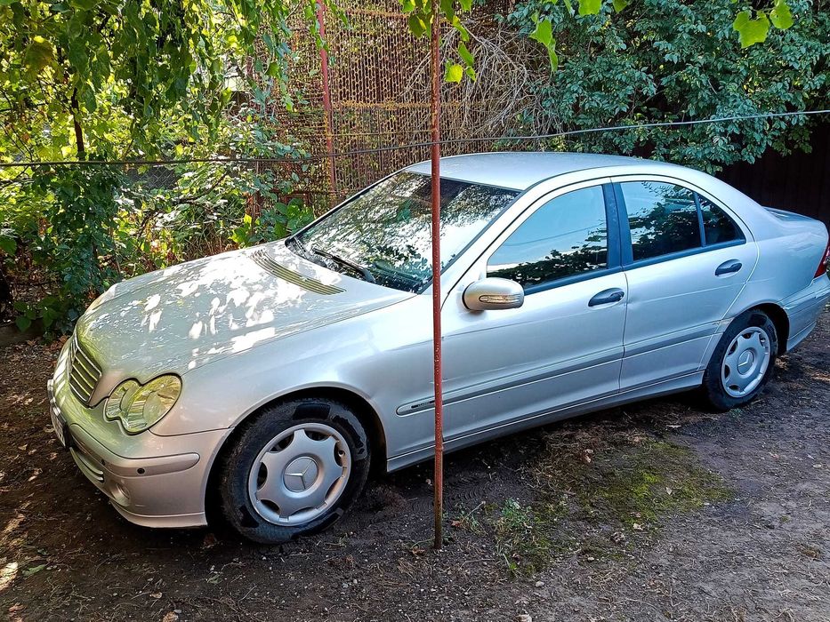MERCEDES-BENZ C-Class 2005 — imagine 4