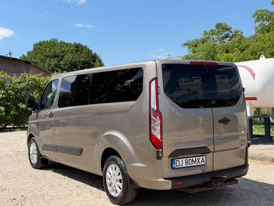 Ford Tranzit Costum/8+1 Locuri/Propietar de Noua