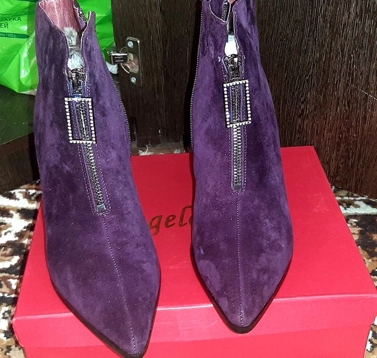 Новая обувь ANGELO VANI.