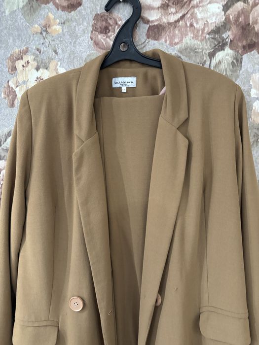 Продам пиджак и брюки