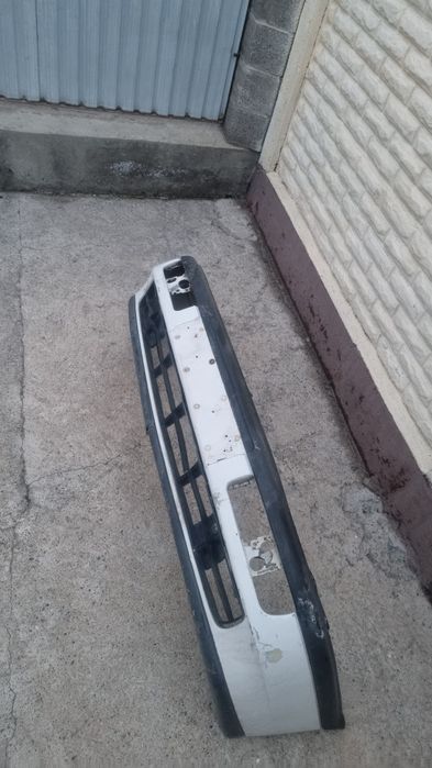 Бампер Фольксваген пассат б4