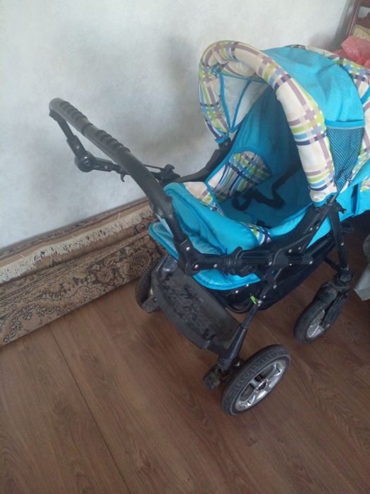 Детская коляска для детей