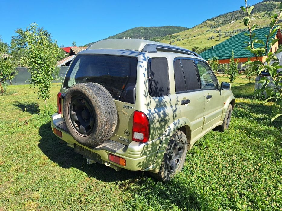 Vând piese suzuki grand  vitara