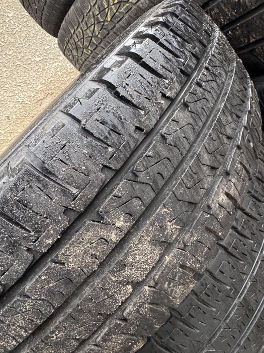 225/75 R16 C michelin