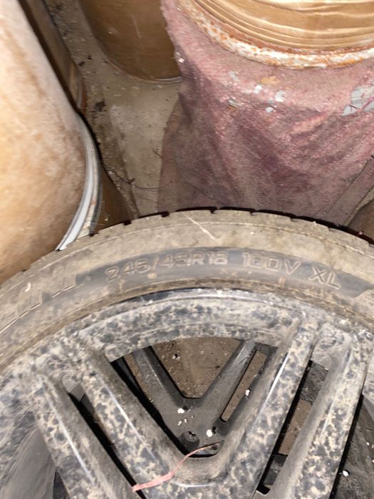 Продам 245/45R18 от Мерседеса w211