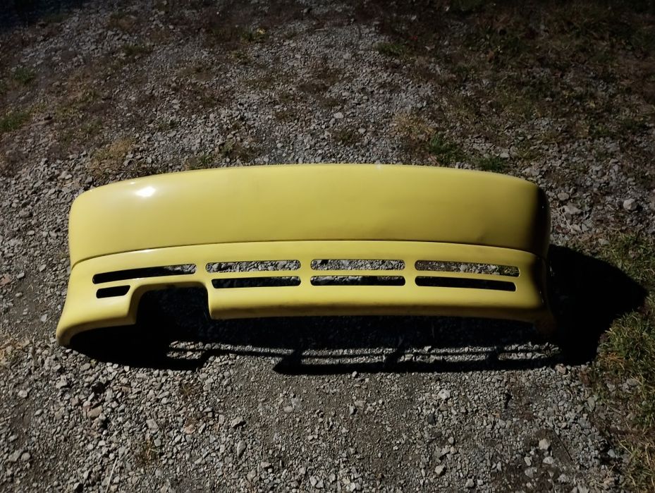 Vând sau schimb cu scule bara spate audi a 3 8 l