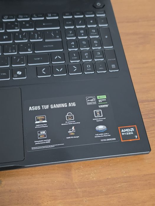 Чисто Нов Gaming Лаптоп Asus Tuf Gaming A16 Ryzen 7 260 RTX 5070 32GB Ram 1TB Nvme 2г Гаранция