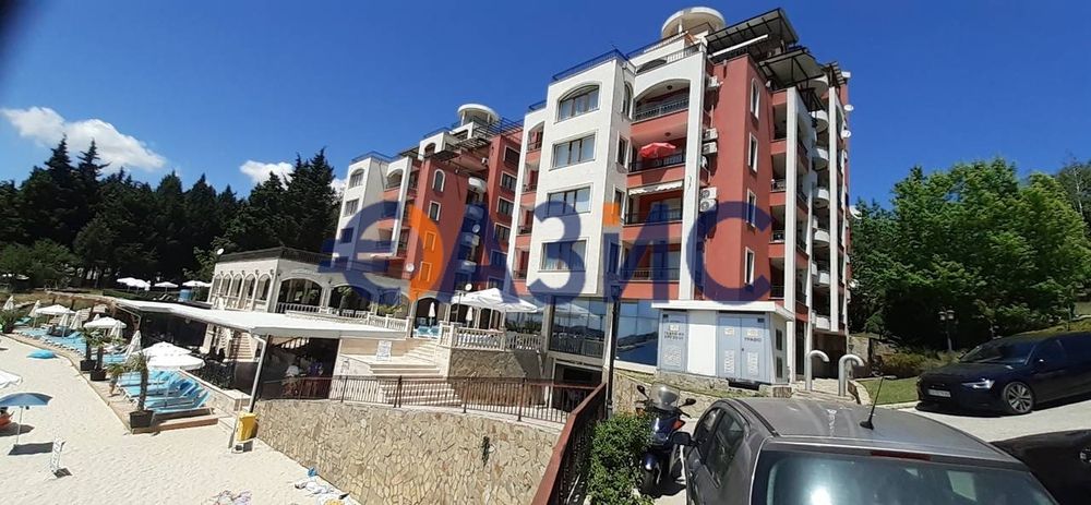 Продава се Тристаен апартамент в Несебър - 114 кв.м за 1272 €/кв.м - Снимка #1