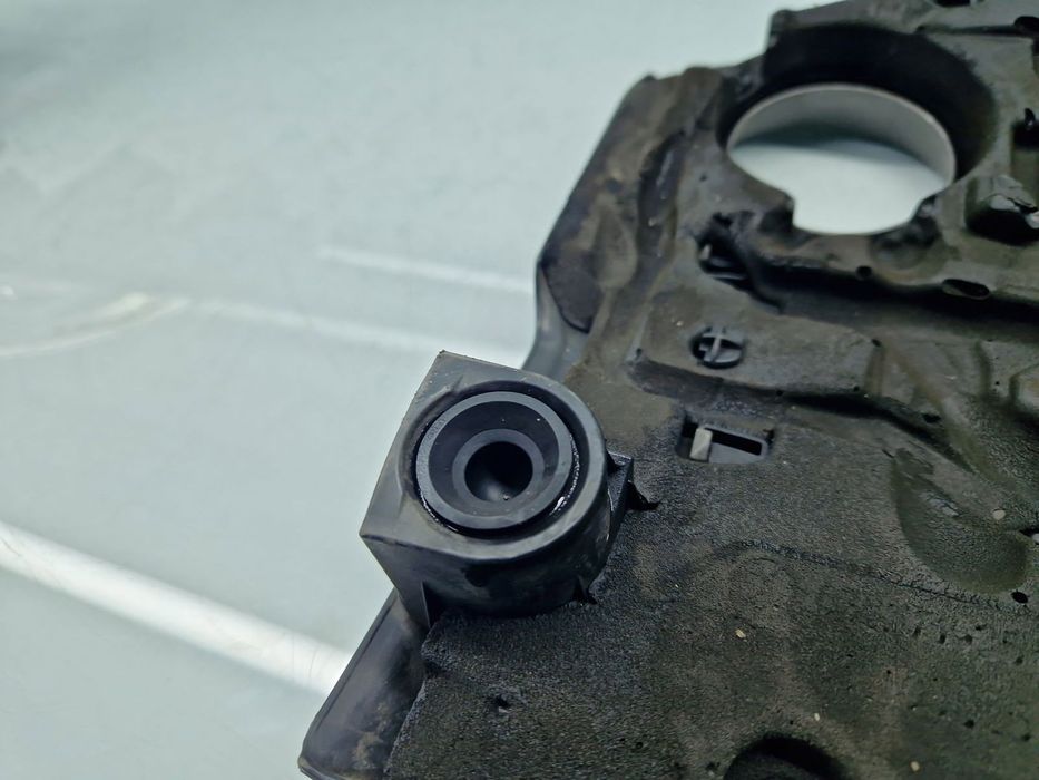 Capac motor Volkswagen Golf 6 (5K1) [Fabr 2009-2013] 03L103925AA 2.0 T