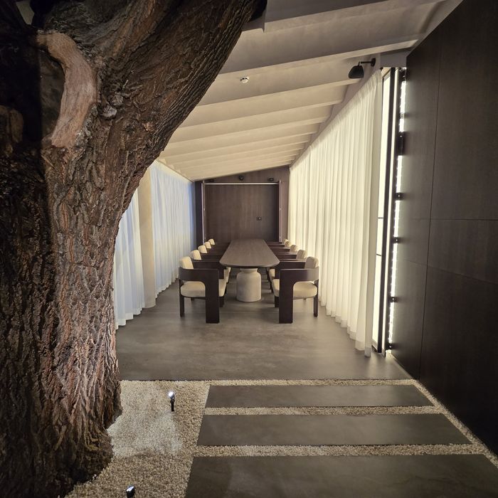 Curățenie birouri și spații comerciale – servicii profesionale Bucureș