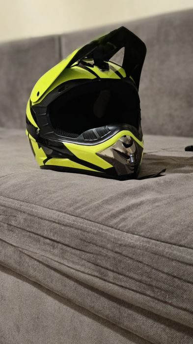 Продам шлем мото