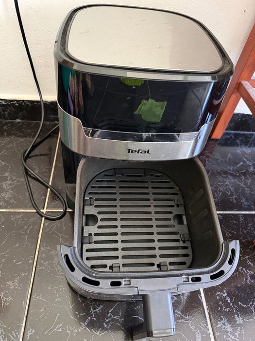 Фритюрник без мазнина Tefal