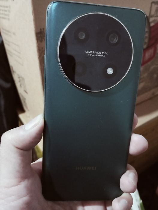 Продам HUAWEI nova 12i