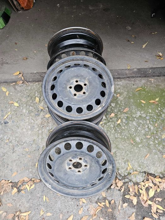 Продам диски металлический r16