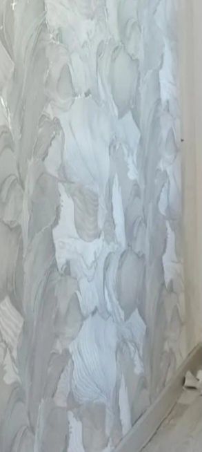 Поклейка обоев и галтели