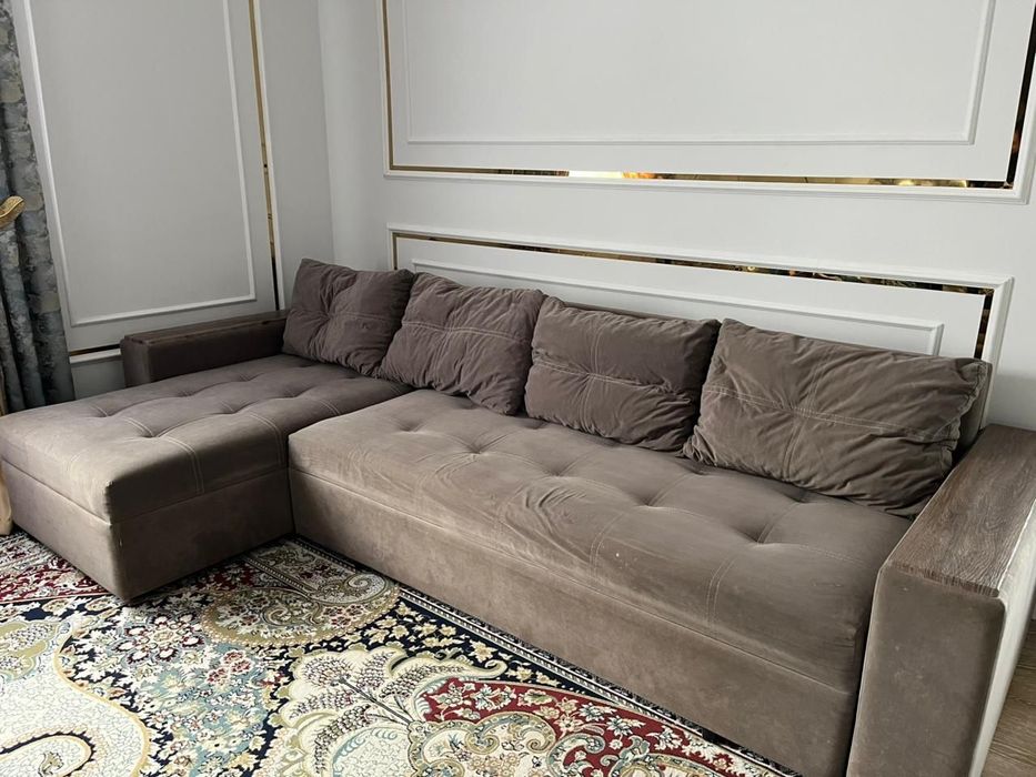 Ливан сатылады. .