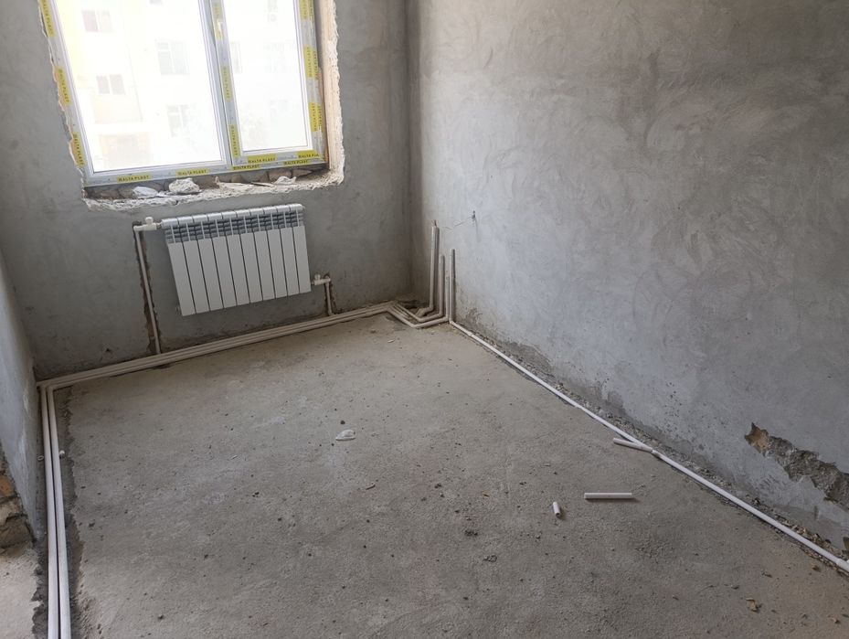 Uy sotiladi  Navoiy Karmana