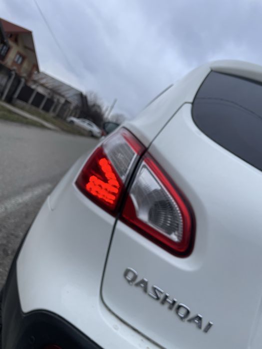 Nissan Qashqai - 1.5 dci - Panoramic - Camere 360