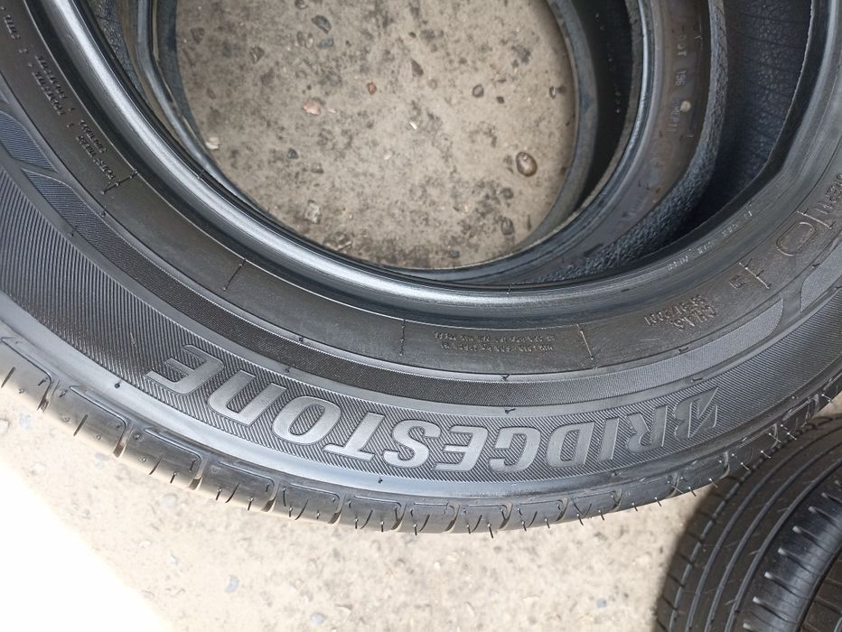 215/60/16 Bridgestone летний комплект