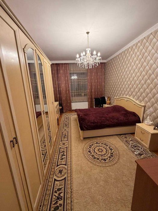 Спальный гарнитур в отличном состоянии