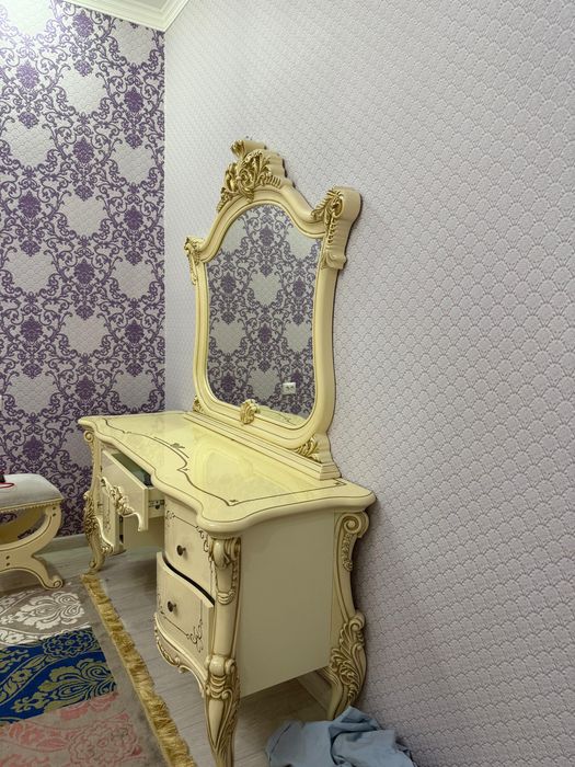 туалетный столик