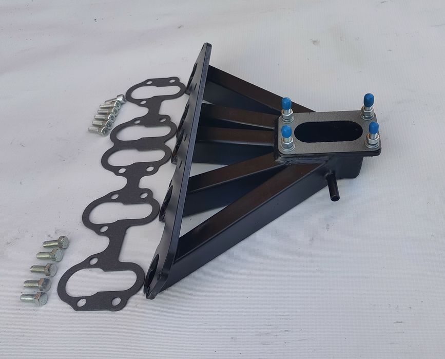 Коллектор Ауди 2.3 под карбюратор ВАЗ