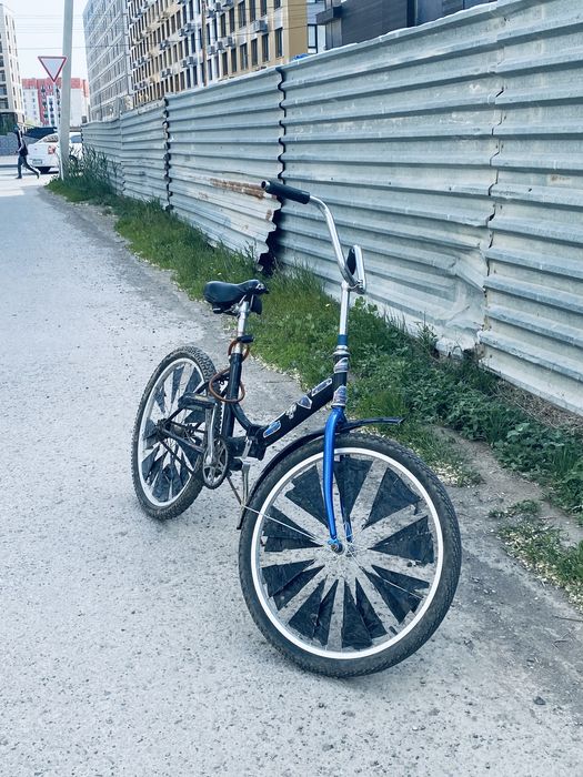 Продаеться велик 710 30 к