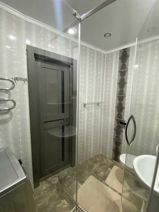 Сдаётся 2-х комнатная в Центре посуточно