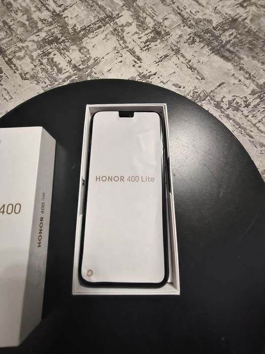 HONOR 400 lite de vânzare.