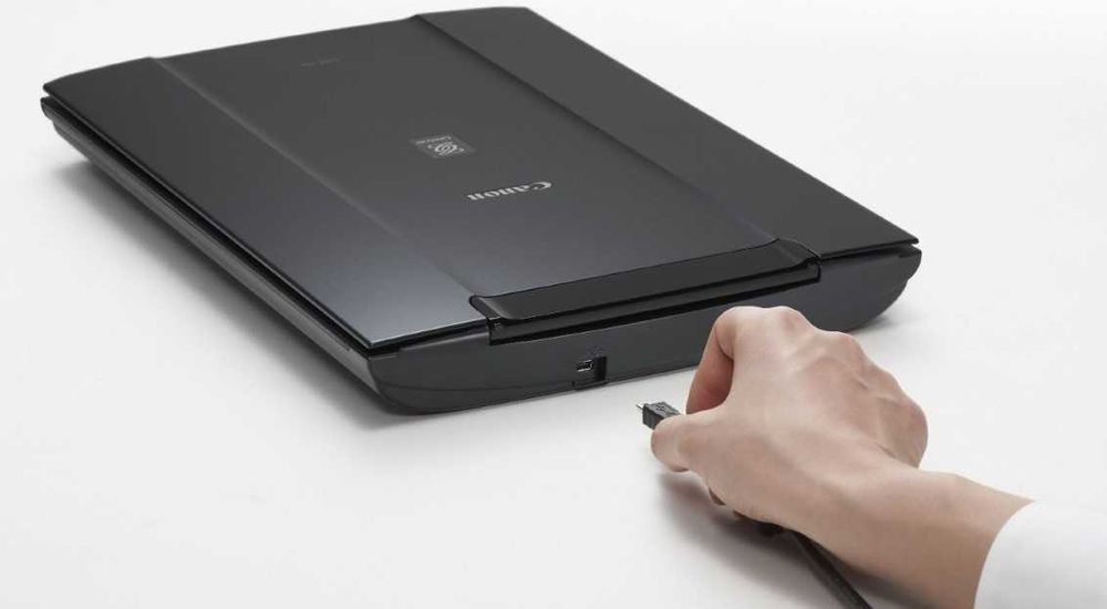 Сканер Canon Lide 120
