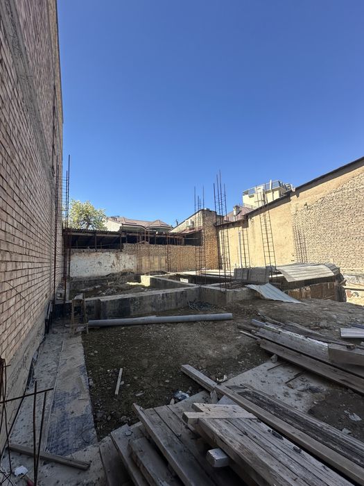 Участок 2,74 сотки с котлаваном , фасад 14м| Новомосковская