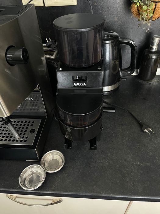 Кафемашина Gaggia Classic + Сафемелачка Gaggia MDF