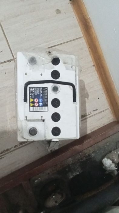 Аккумулятор 60 АН продам 18тыс