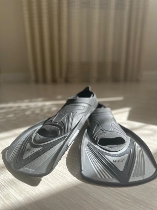 Ласты новые ниразу не одевал