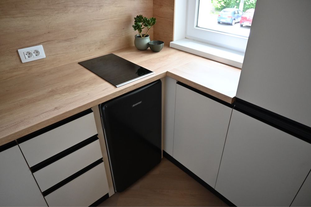 Garsoniera premium de inchiriat etaj 1 zona Hipodrom