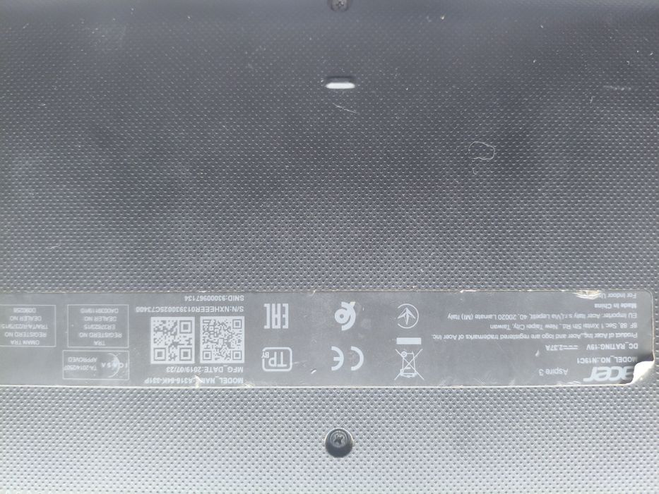 Ноутбук Aser Aspire 3