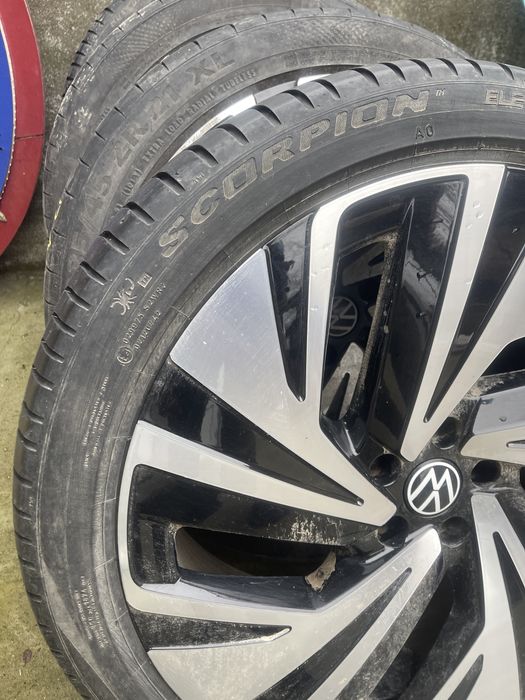 Комплект летни Джанти с гуми Континентал и Пирели от Ай Ди 4 id4 id 4