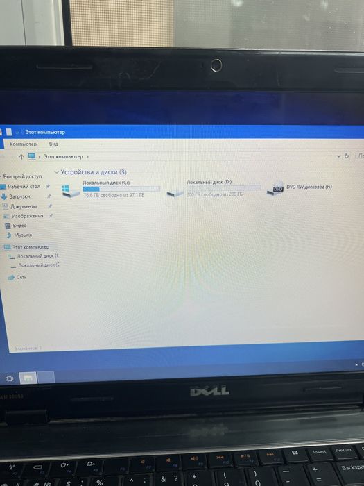 Продается ноутбук dell core i3
