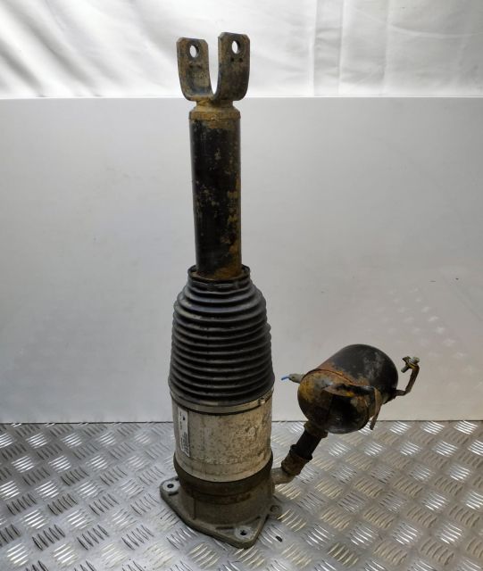 Perna aer  spate dreapta 4E0616002E Audi A8 D3/4E