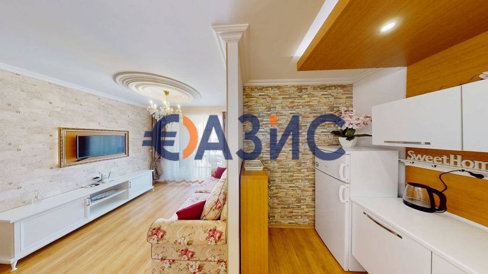 Продава се Двустаен апартамент в к.к. Слънчев бряг - 64 кв.м за 988 €/кв.м - Снимка #8