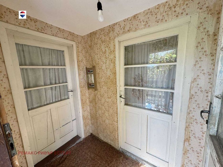 Продава се Къща в Русе, Център - 35 кв.м за 472 €/кв.м - Снимка #8